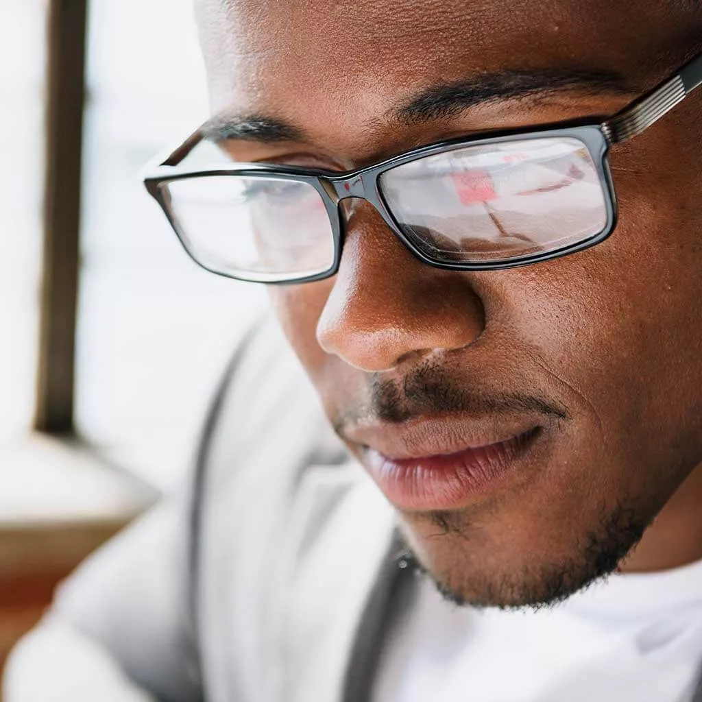 bad ischl optiker brillen zwerger mann mit brille