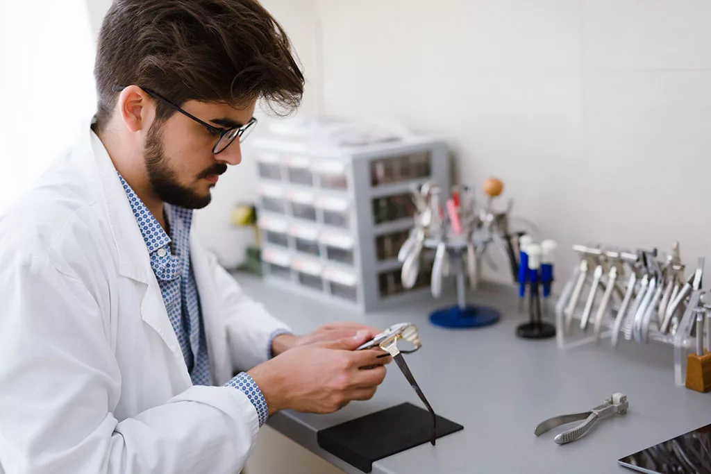 bad ischl optiker brillen zwerger professionelle brillen reparatur